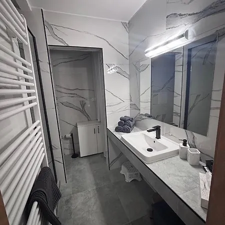 Vyhlad !-apartman 11