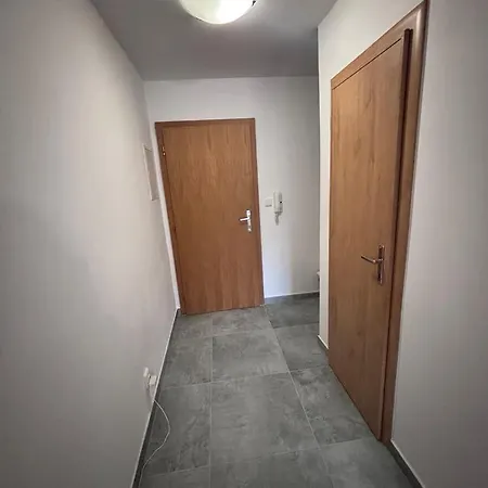 Apartment Vyhlad !-apartman 11